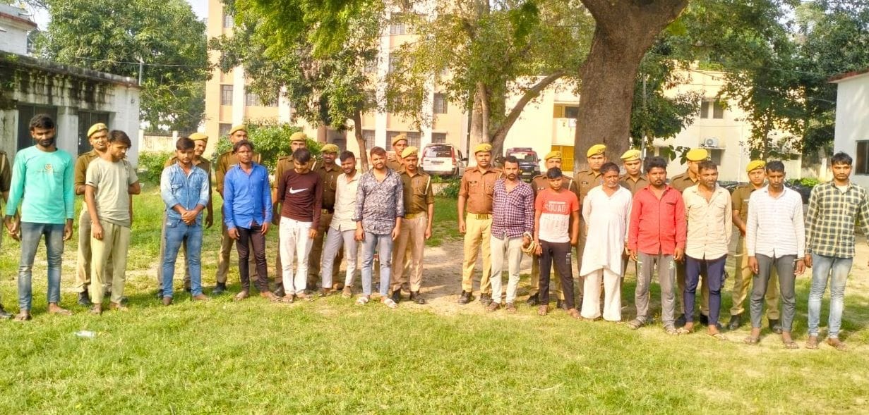Hardoi, 14 vicious men of inter-district cow slaughter gang arrested