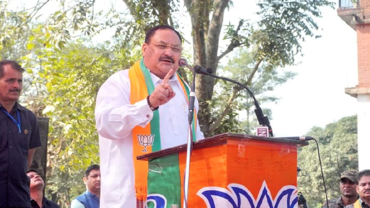 himachal election 2022, jp Nadda roared in the home district, said - I too had the stamp of outsiders, people
