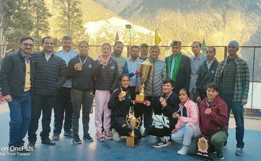 sneha win best boxer award