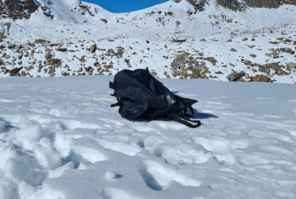 Mahapanth Track: Bengal tracker died due to cold weather see rescue photos from heavy snow