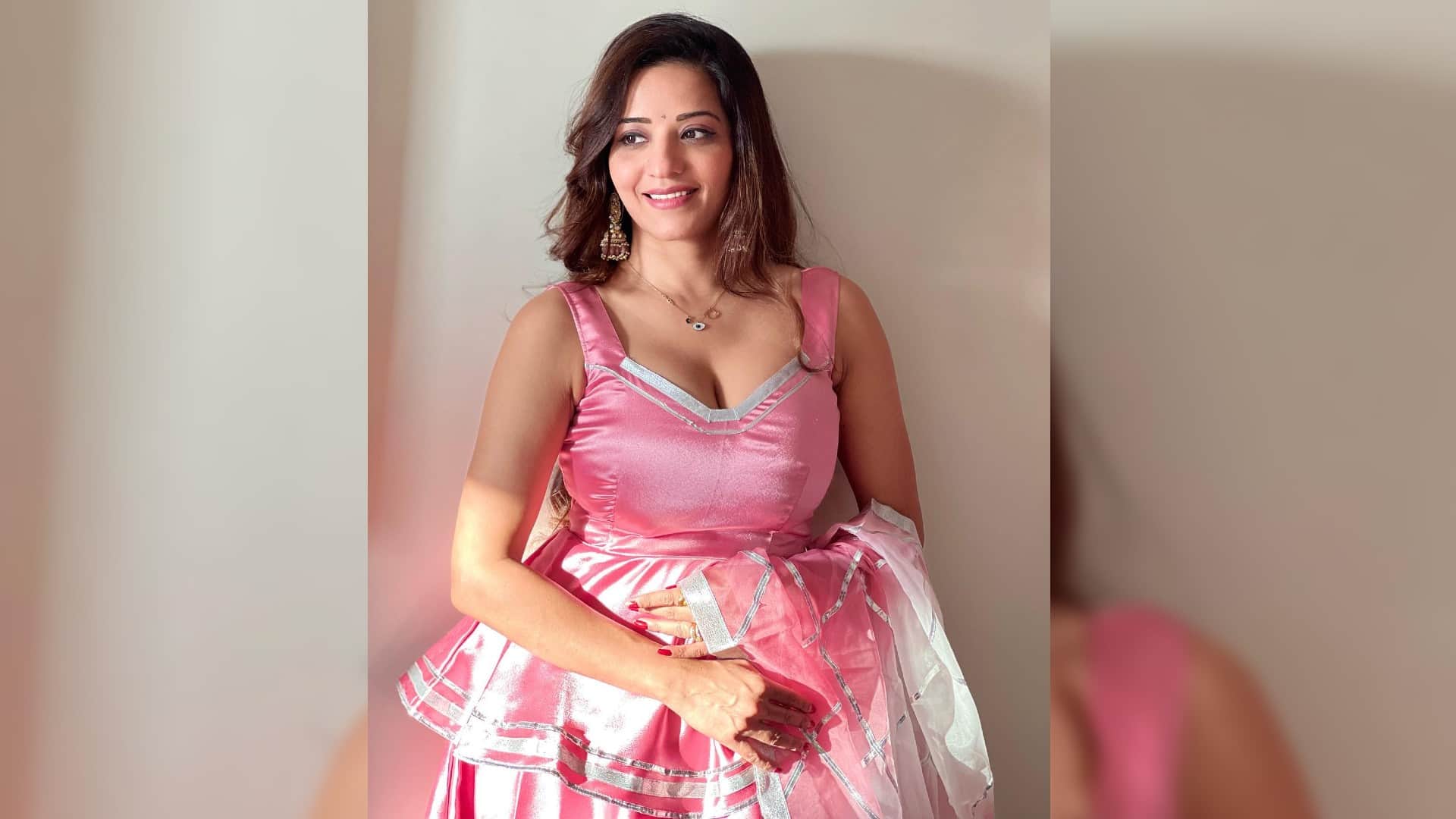 Photos Of The Day nia sharma desi avtaar and monalisa bold look today celebrity update in 10 pictures