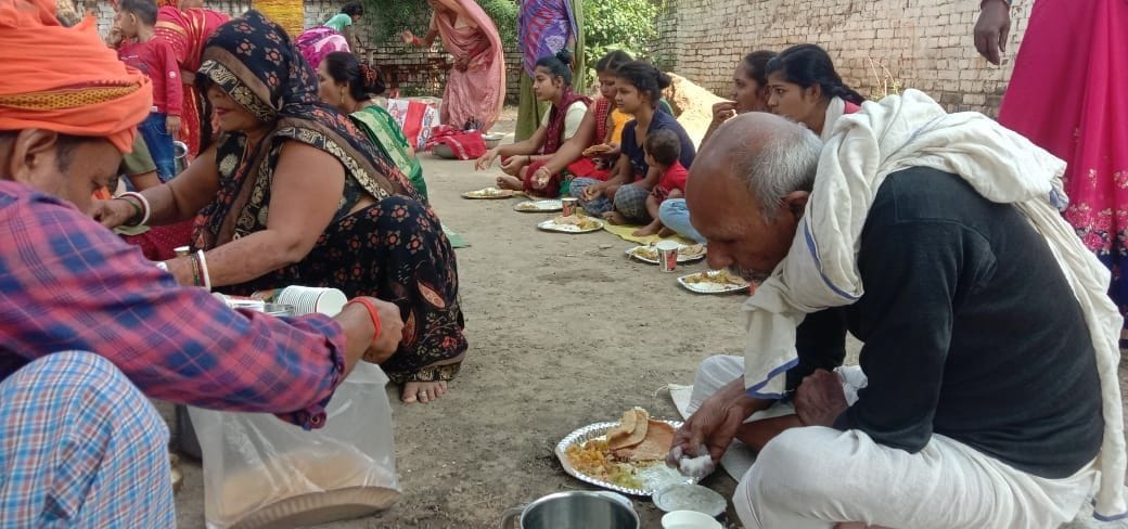 Akshaya Navami: People made charity by worshiping the Amla tree