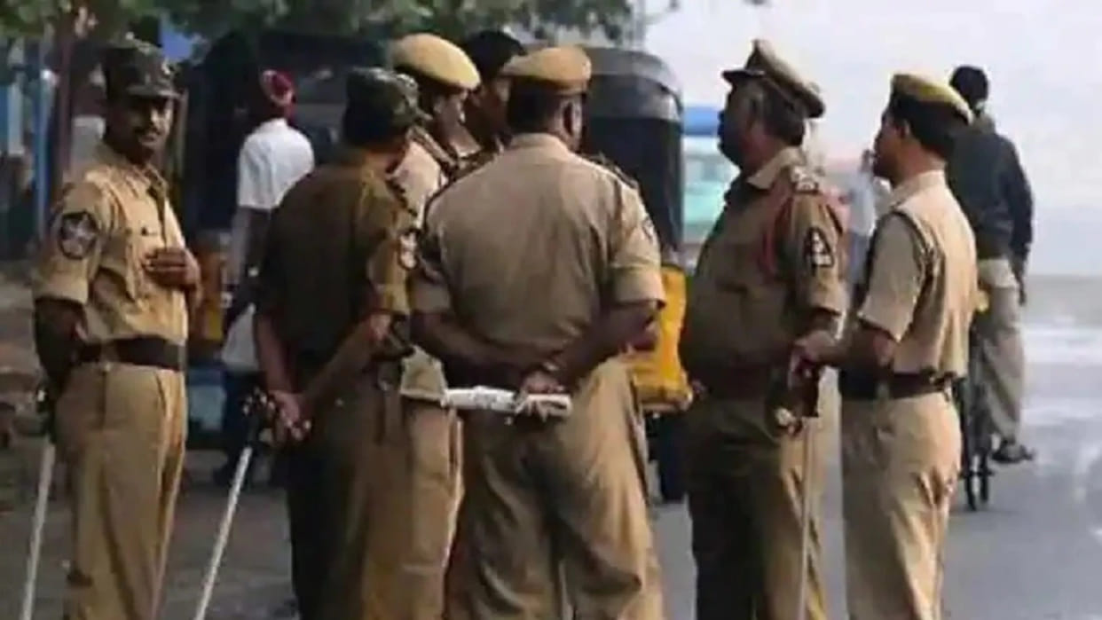 Police suspects murder in death of former IB officer