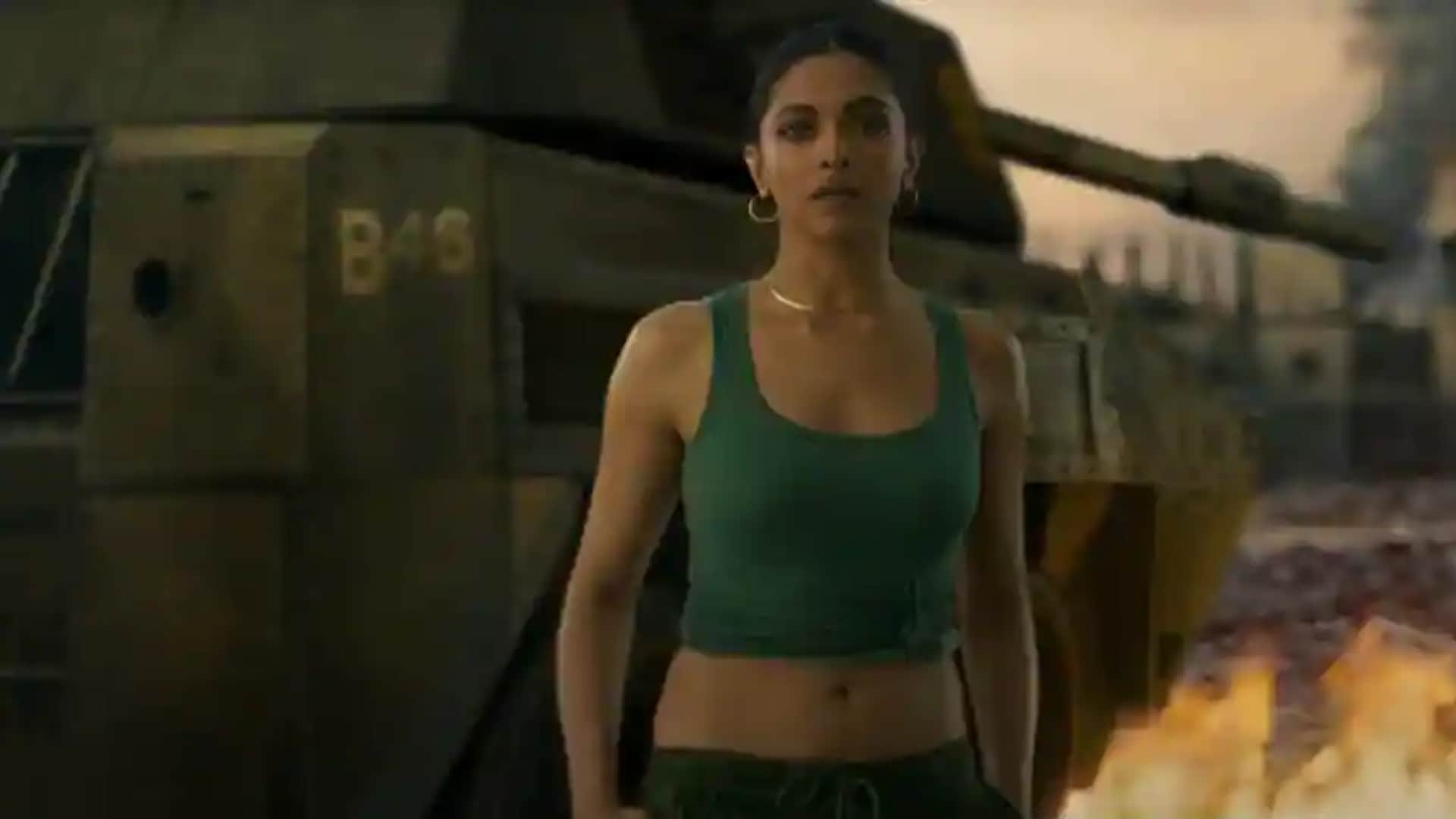 Alia Bhatt Praises Shah Rukh Khan Starrer Pathaan Teaser Deepika Padukone Reaction on her post
