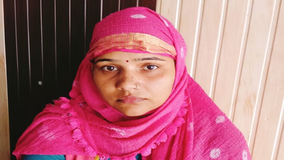 Police arrested fake teacher who got job with fake documents in kasganj