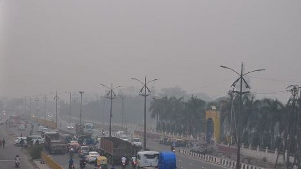 Agra Air Quality Index Aqi smoke air pollution