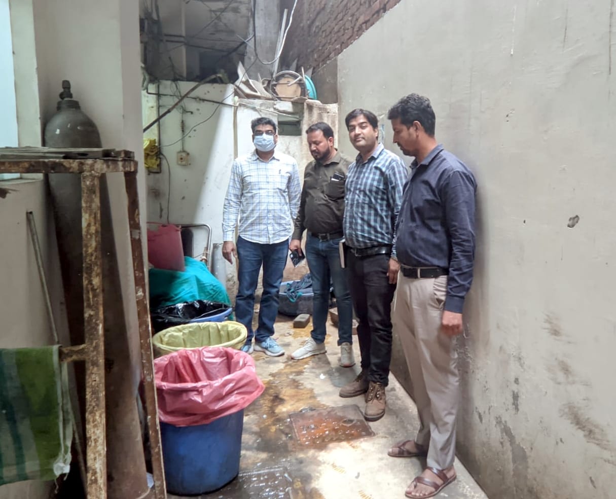 Biowaste of hospitals being located in the dustbin of the municipality
