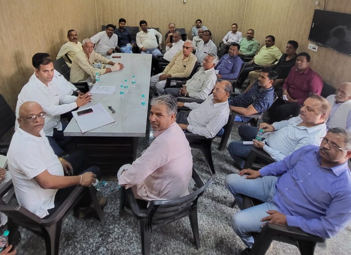 Will march on foot from Ramlila Maidan to Parliament on November 10