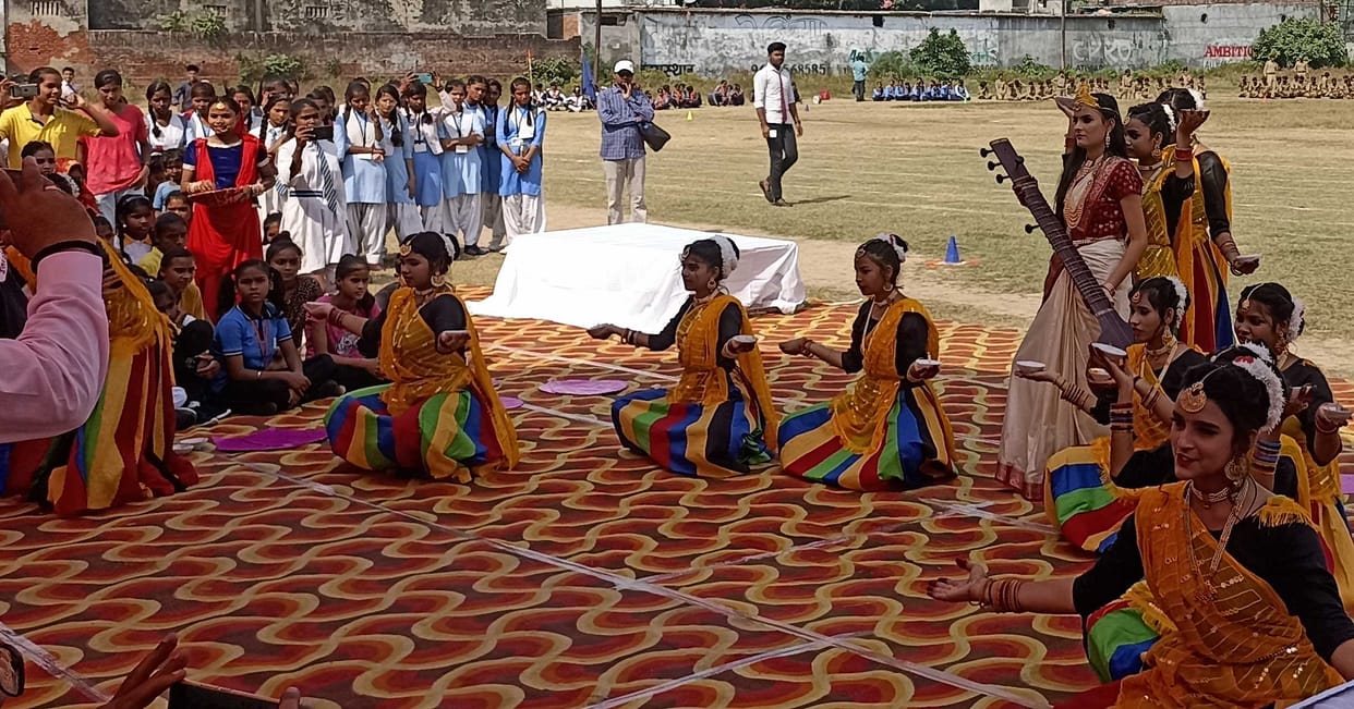 Rinki in senior and Shivangi topped in junior