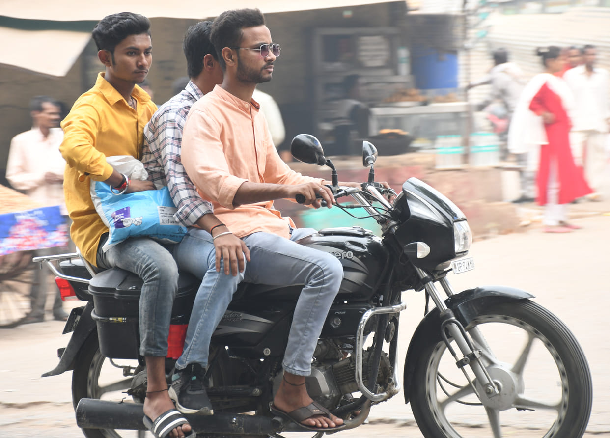 village,road,bike,SP,police