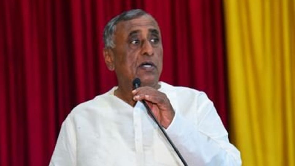 Karnataka MLA G H Thippareddy gets call from woman baring it all