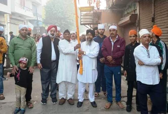 Whoever said so took out Prabhat Pheri amidst the echo of Nihal