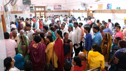 गोरखपुर जिला अस्पताल।