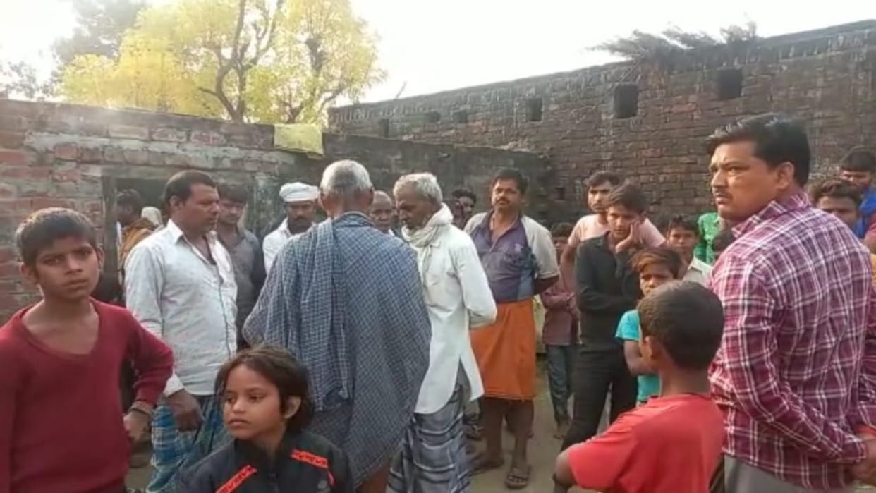 Gonda News : Due to illicit relationship, brother murdered real sister by slitting her throat
