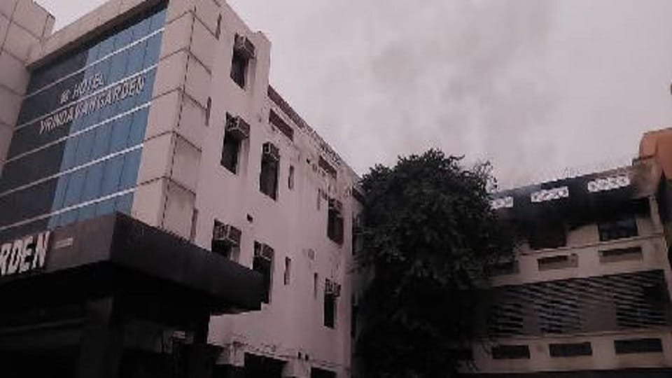 Mathura Vrindavan Garden Hotel fire More than 100 devotees staying in hotel