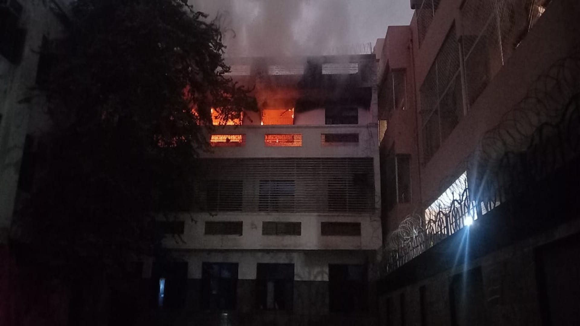 Mathura Fire seventy percents hotels restaurants running without fire NOC and safety equipment