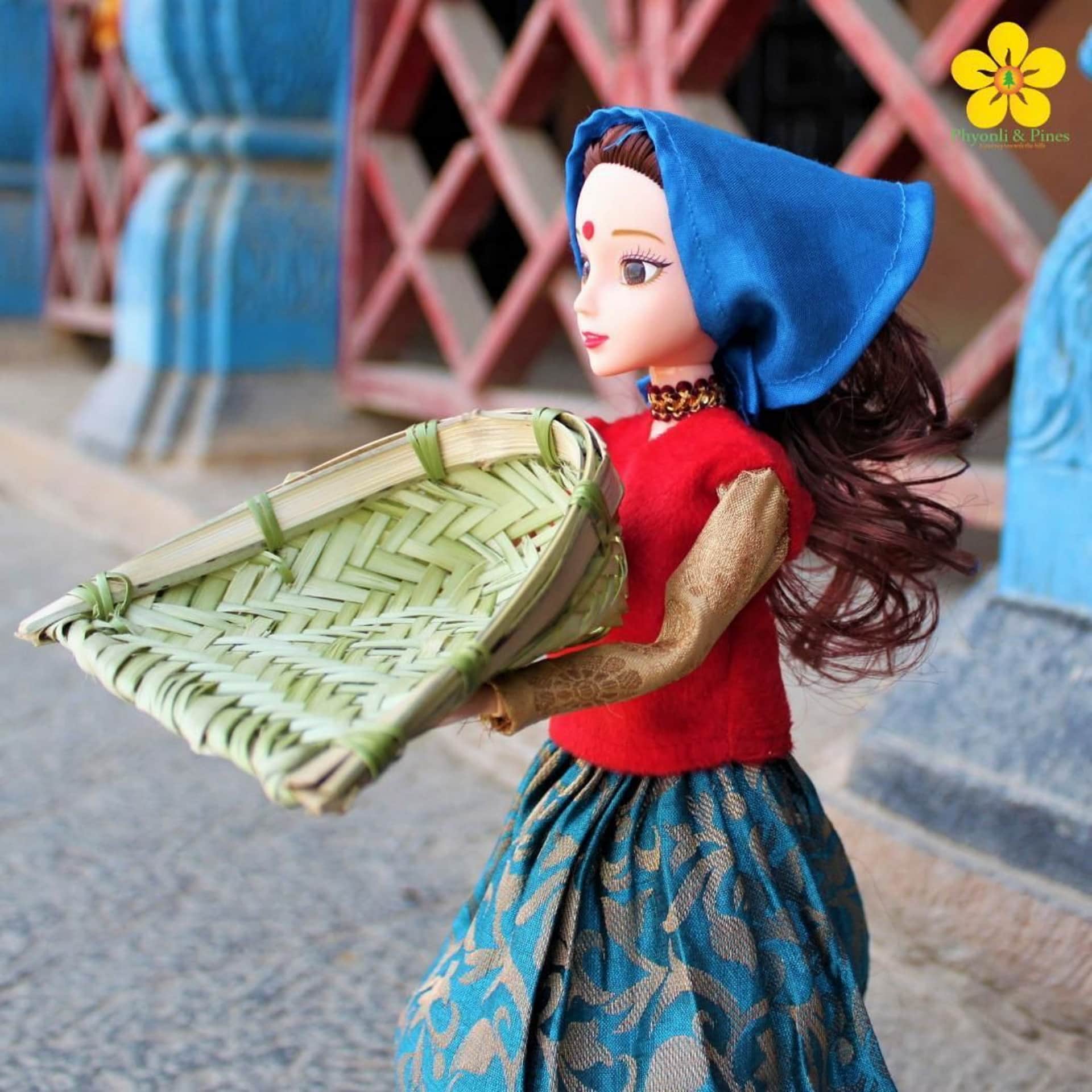 Pahadi Doll Junyali became famous After Barbie doll Dubai Mall Pahadi girl Tehri Deep prepared Uttarakhand