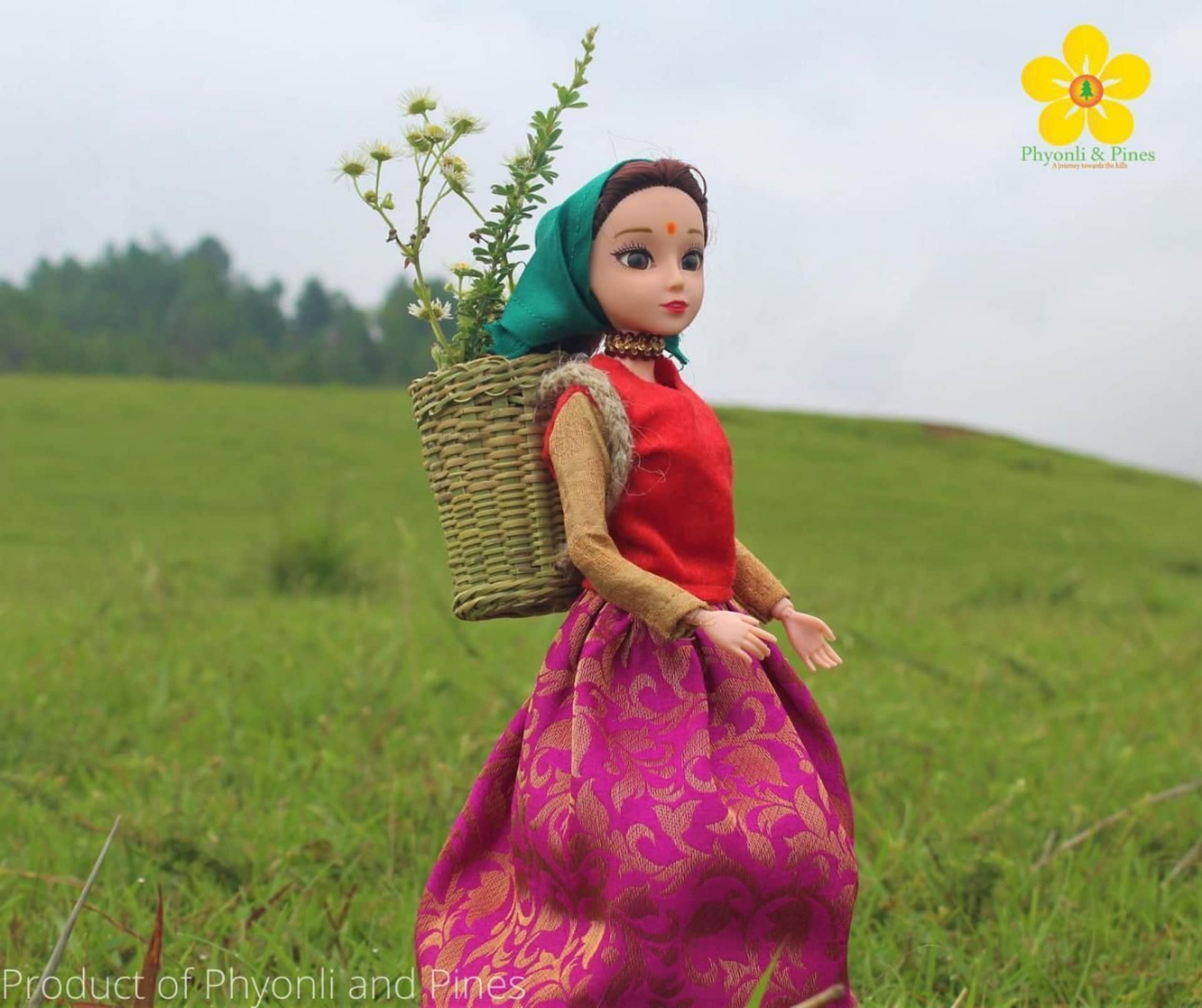 Pahadi Doll Junyali became famous After Barbie doll Dubai Mall Pahadi girl Tehri Deep prepared Uttarakhand
