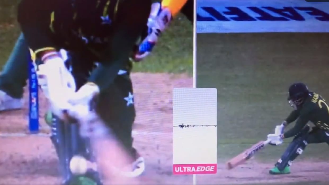 Pakistani players do not know the rules of cricket, Nawaz trolled for not taking review against South Africa