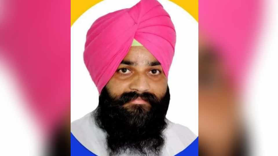 Aam Aadmi Party MLA Dalbir Singh Tong declared fugitive by court of Baba Bakala