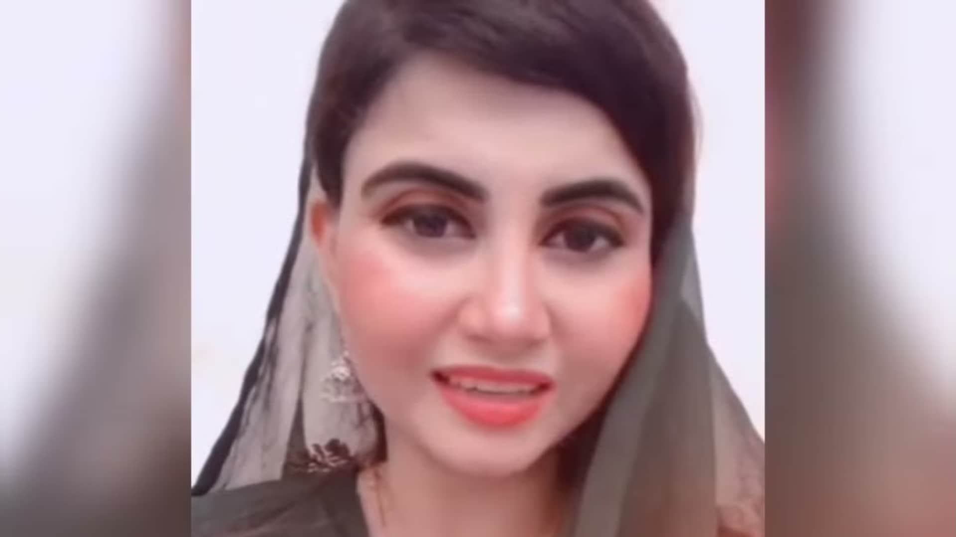 Sehar Shinwari Pakistani actress will marry zimbabwean guy they beat india amid ind vs zim t20 world cup match