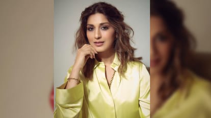 Sonali Bendre calles herself outsider says I still do not feel like an insider Know Details