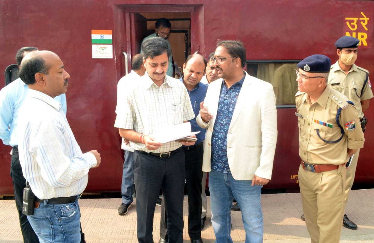 DRM inspects speed, safety, repair of trains