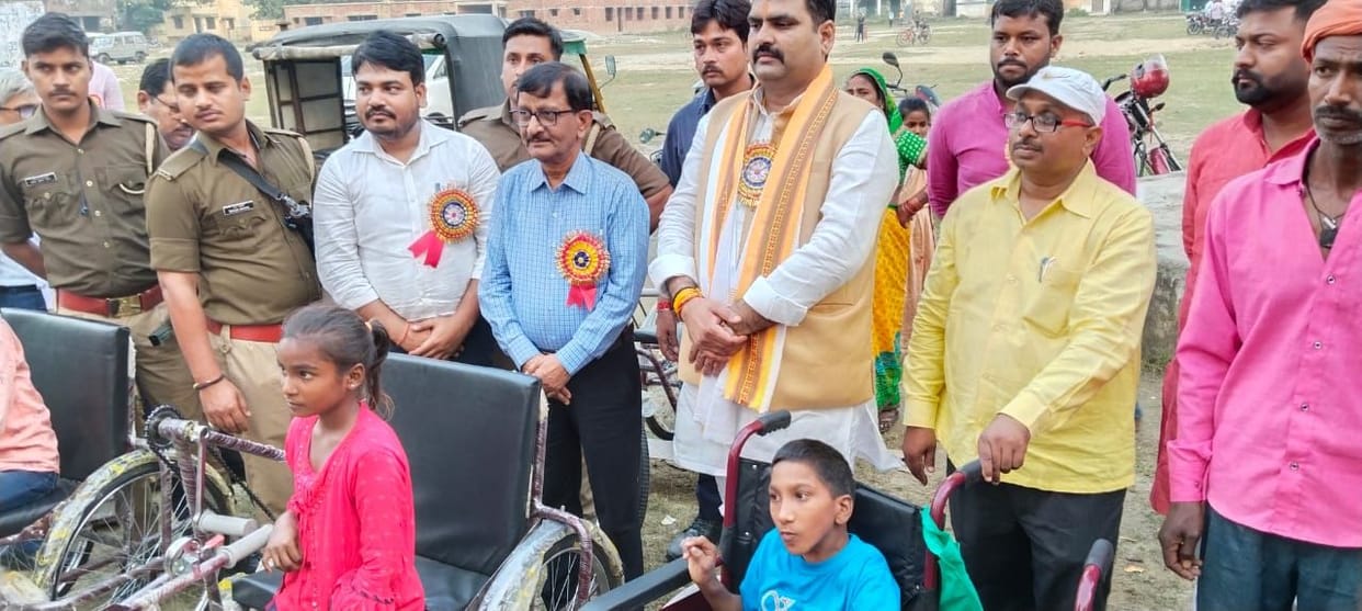 273 Divyang got equipment, happiness on their face