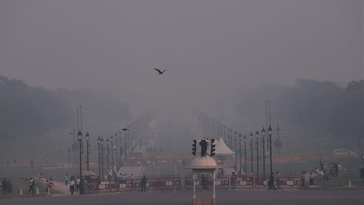 Delhi AQI: Diesel vehicles will not run in Delhi CAQM orders