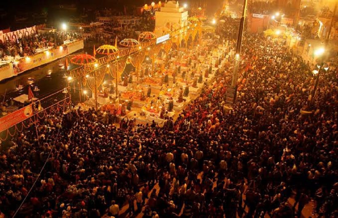Dev Deepawali 2022 kashi Tremendous decoration PMO eyes on preparations in Varanasi