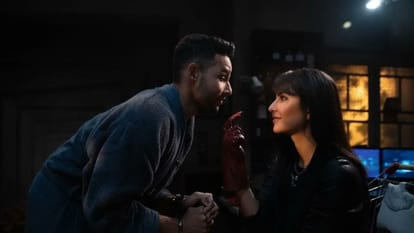 Phone Bhoot Review in Hindi by Pankaj Shukla Gurmmeet Singh Katrina Kaif Ishaan Siddhant Jackie Shroff Sheeba