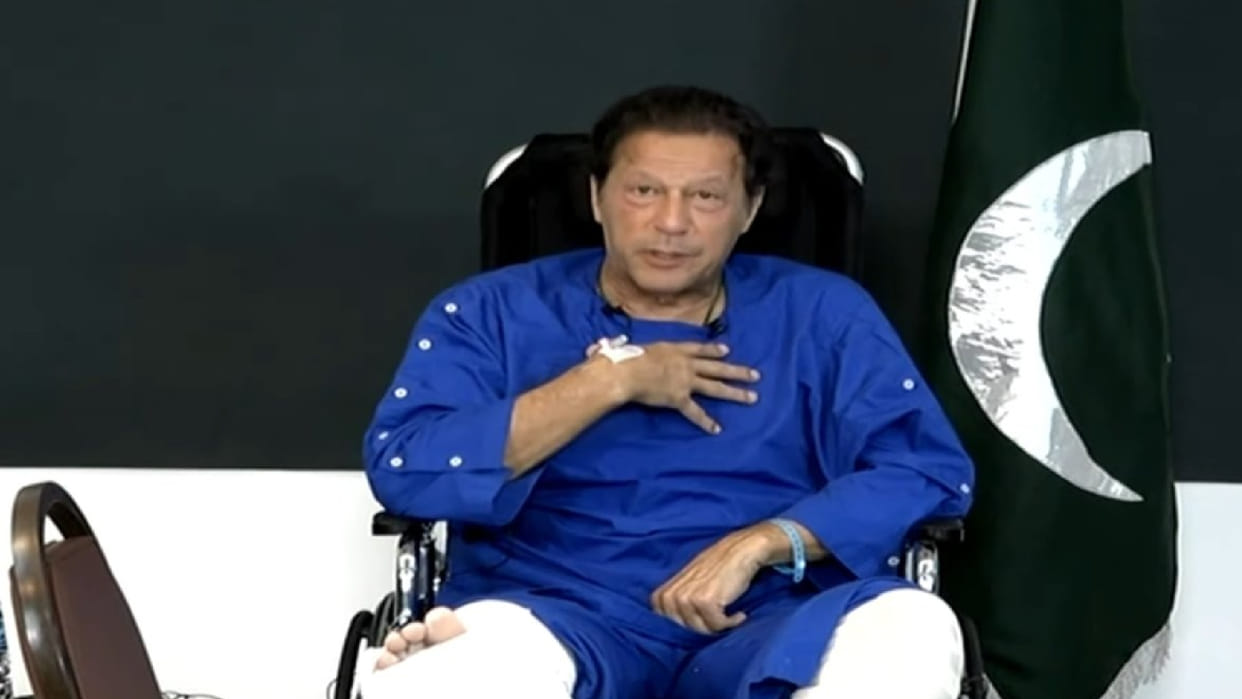 Pakistan: Police refuse to register case against Major General in attack on Imran Khan