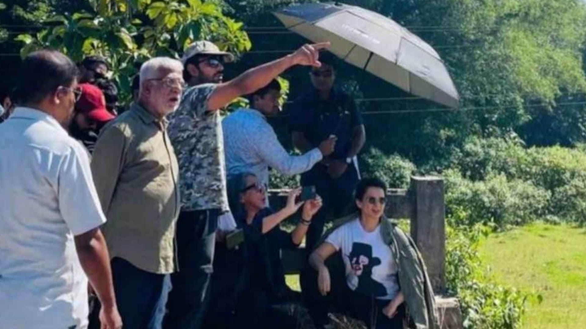 kangana ranaut foot slips while looking for the location for shooting of emergency