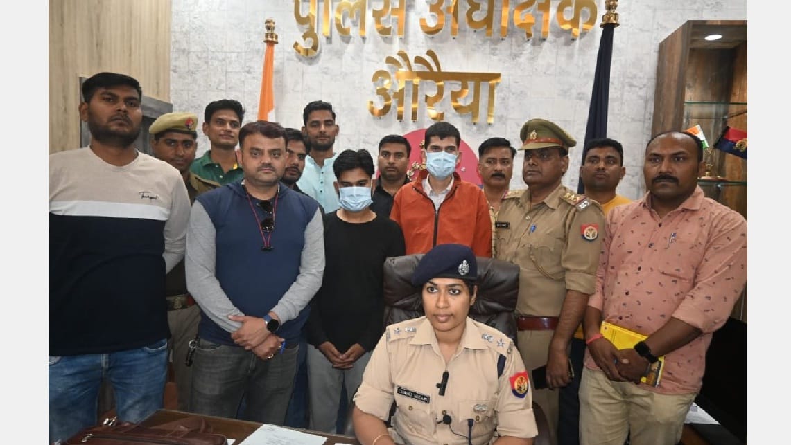 Two vicious arrested in case of cheating Airforce personnel in Auraiya