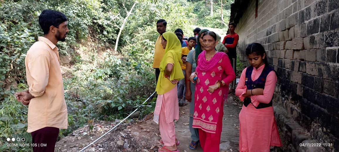 sirmaur news toilet make in mandir bhandar room and people  oppose the  decision