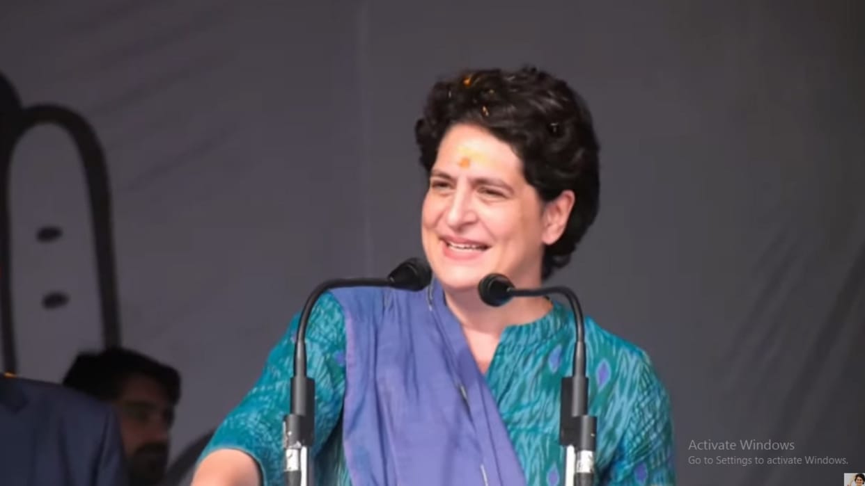 priyanka gandhi vadra reached in shimla will attend Himachal govt One year anniversary programme