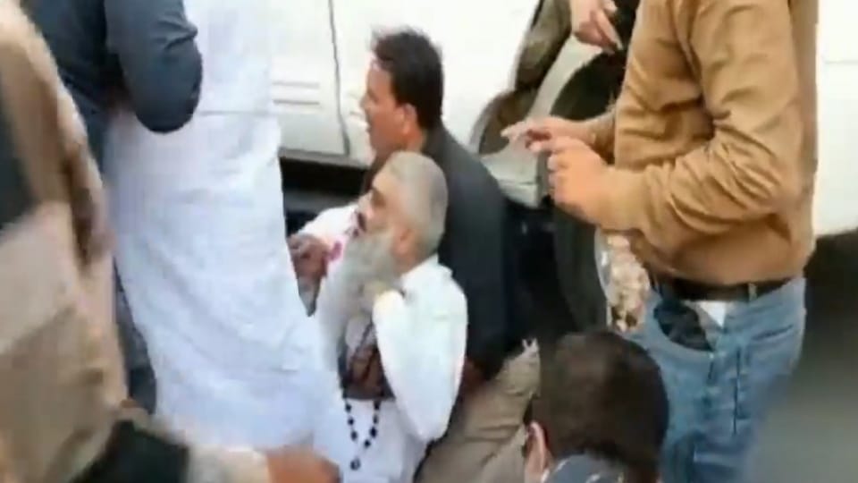 Shivsena Leader Sudhir Soori shot dead in Amritsar