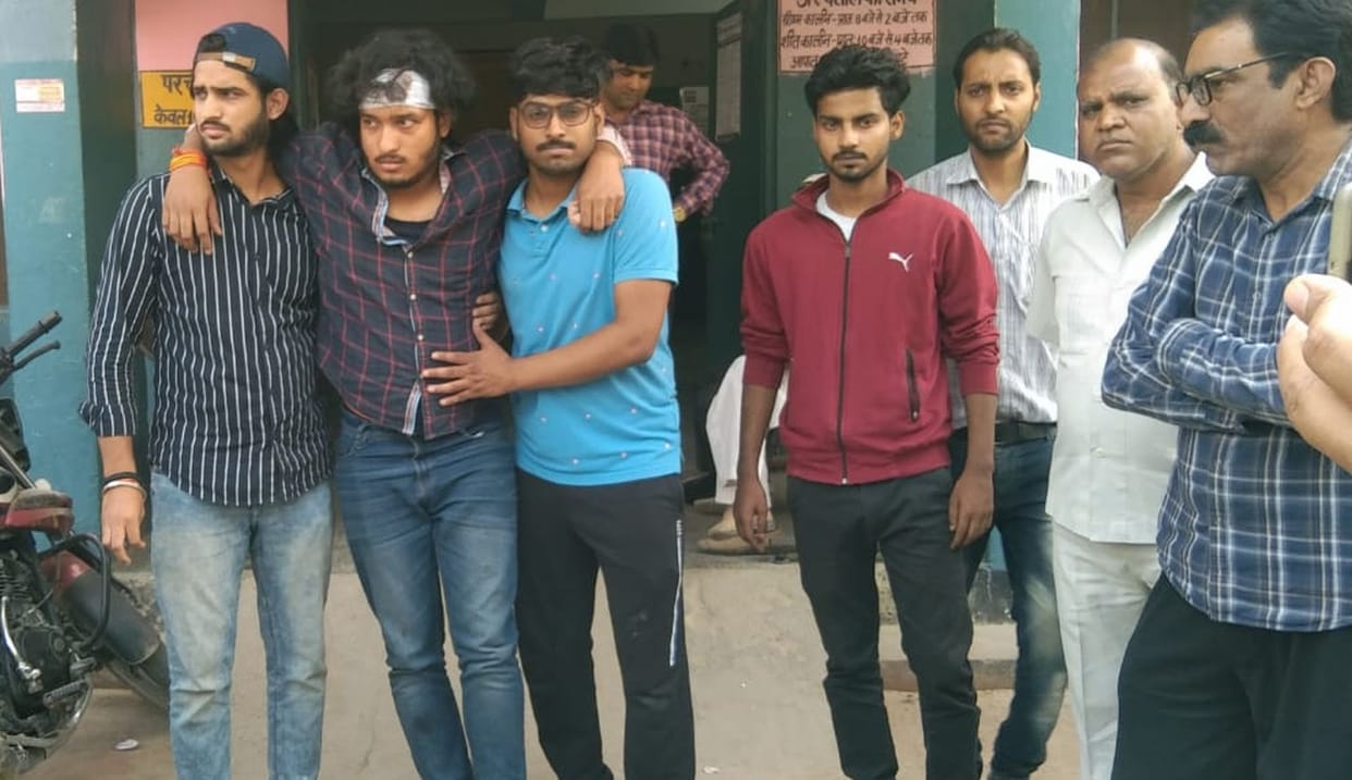 Teachers accused of beating the student hostage