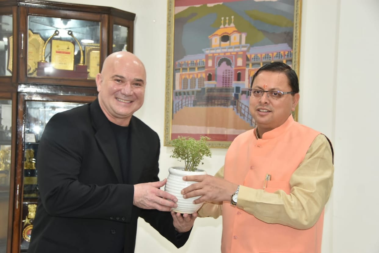 Uttarakhand News: Chief Minister Pushkar Singh Dhami met tennis legend Andre Agassi