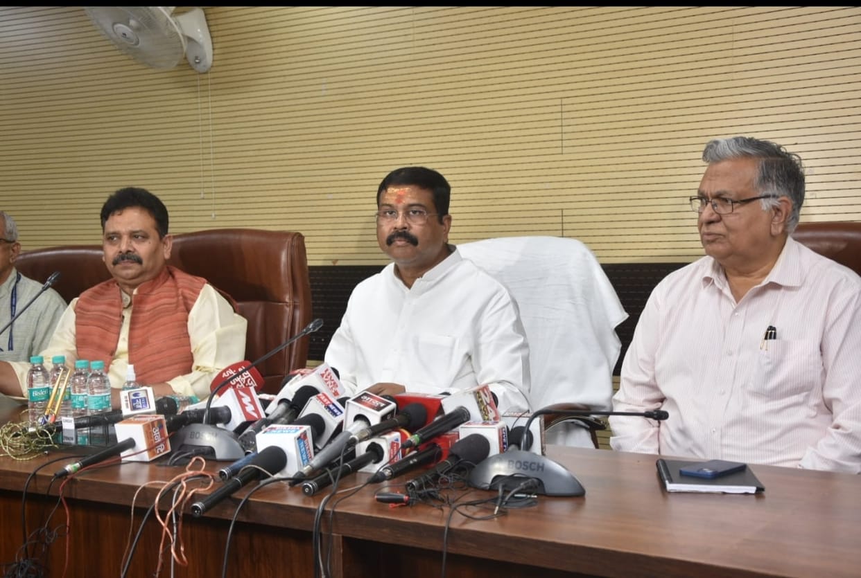 Union Minister Dharmendra Pradhan said Kashi-Tamil Sangamam will connect two ancient centers