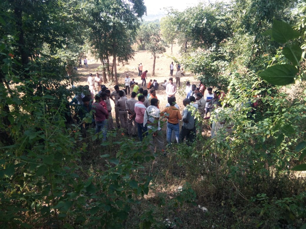 MP News: Police caught for theft, released after two days, fed up with police torture ended life