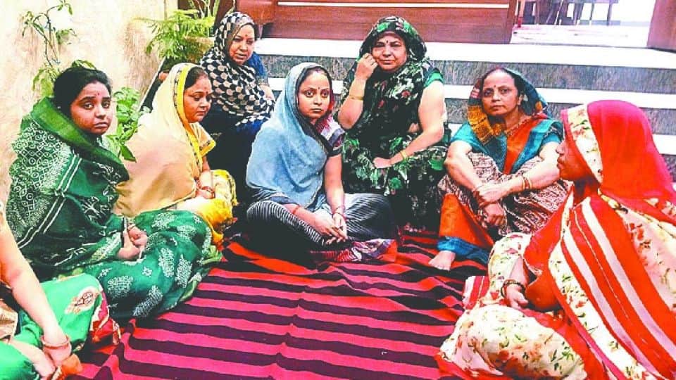Agra event planner Priyanka Gupta Dies in bharatpur road accident