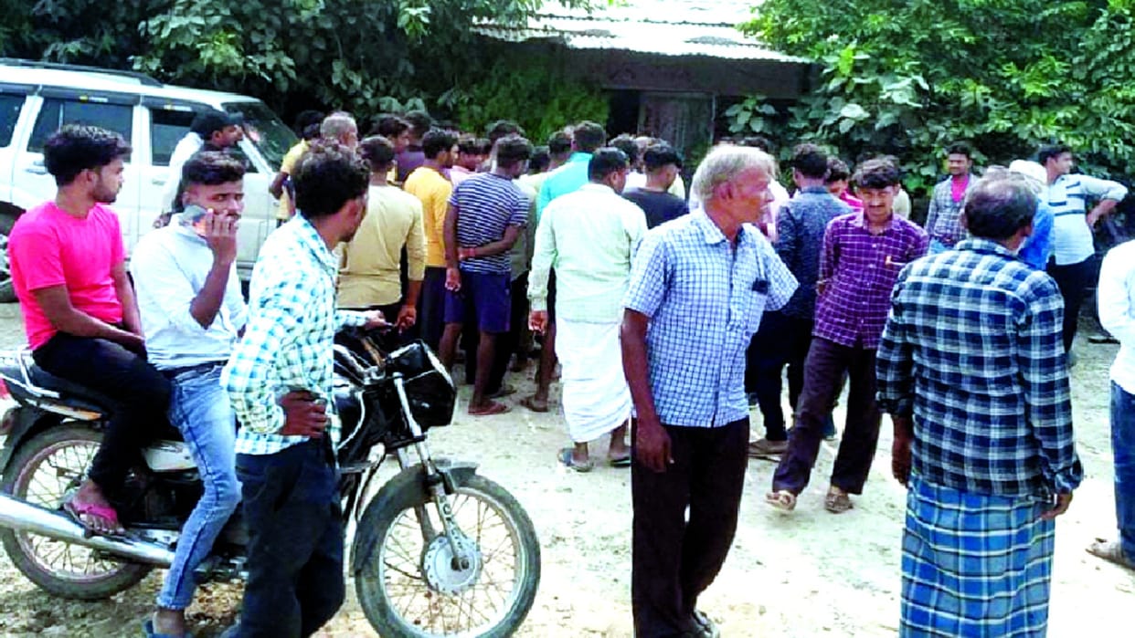 Villagers angry over the death of the youth stalled the construction of the railway