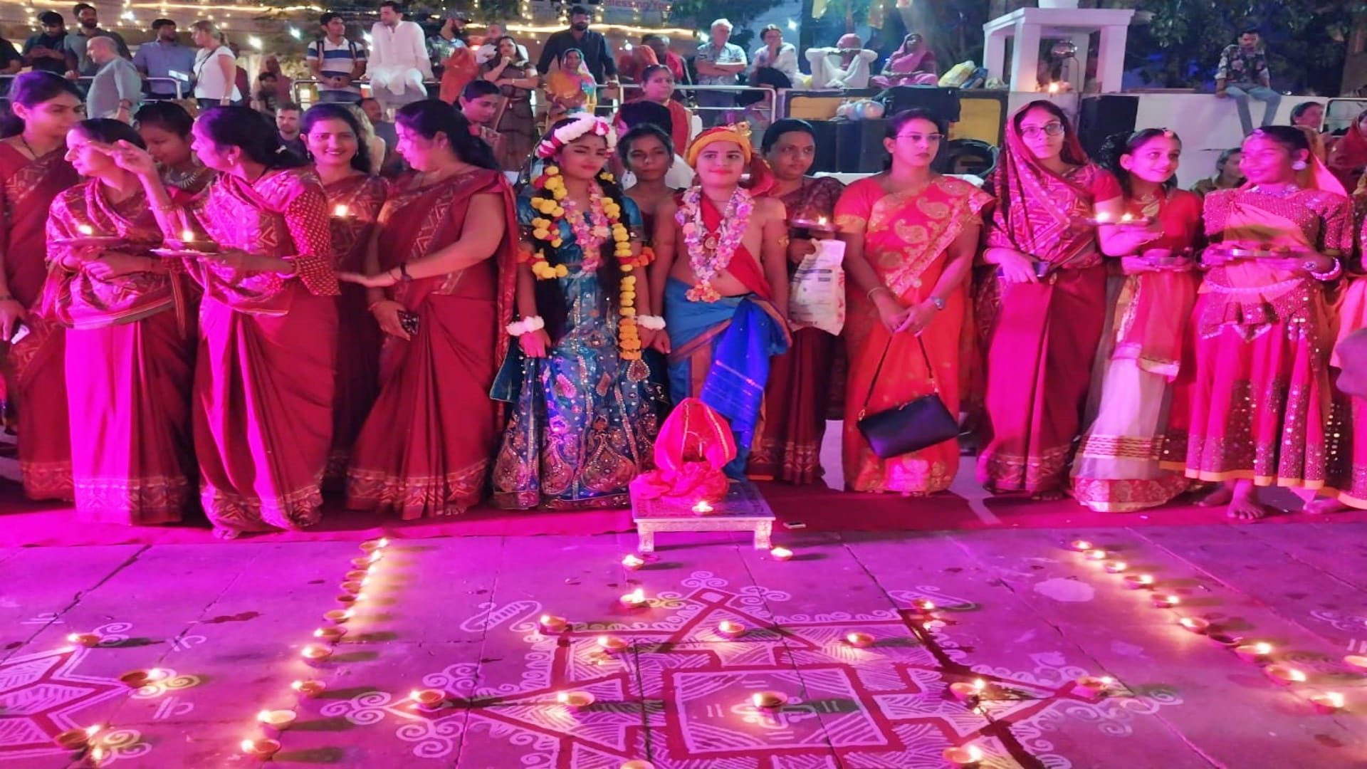 Pushkar Mela 2022 Spiritual Journey On Kartik Ekadashi Holy Dip Pushkar Sarovar See Photos