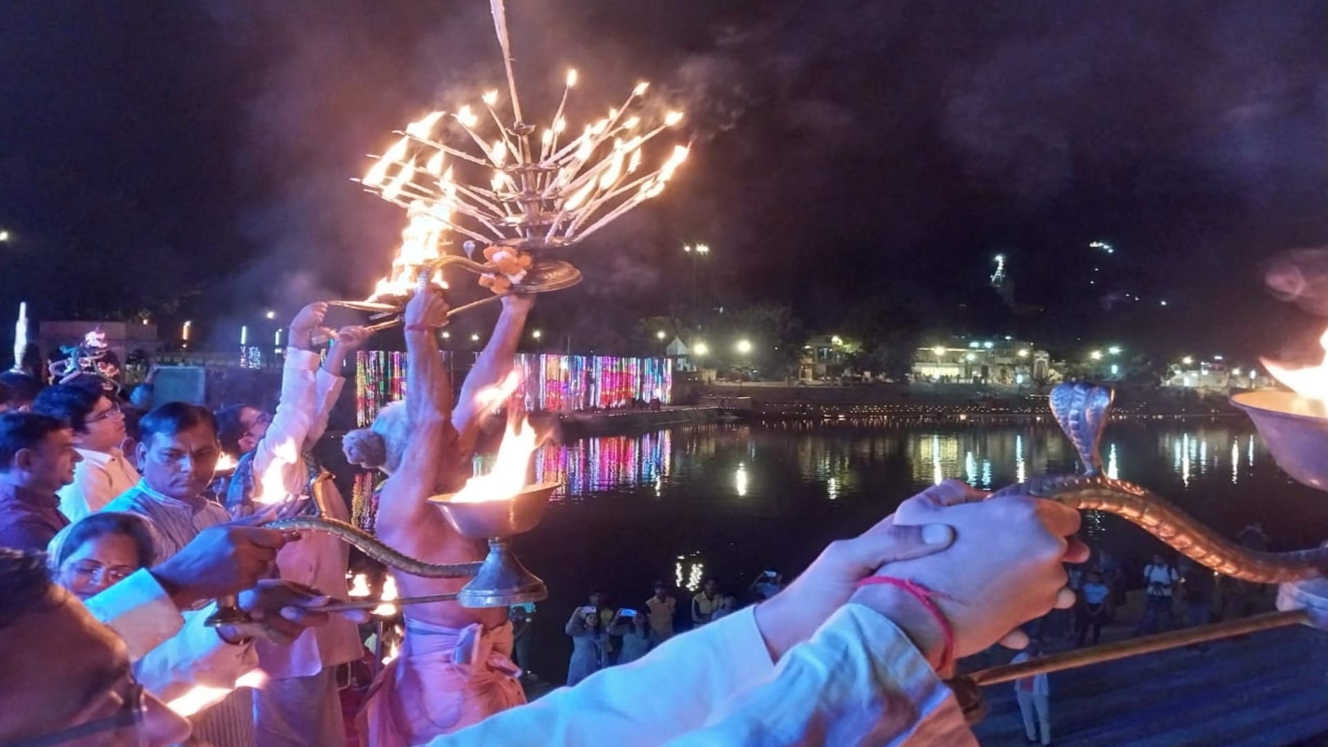 Pushkar Mela 2022 Spiritual Journey On Kartik Ekadashi Holy Dip Pushkar Sarovar See Photos