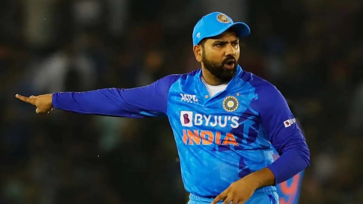 BCCI President Roger binny said can't compare MS Dhoni, Kapil Dev and Rohit Sharma