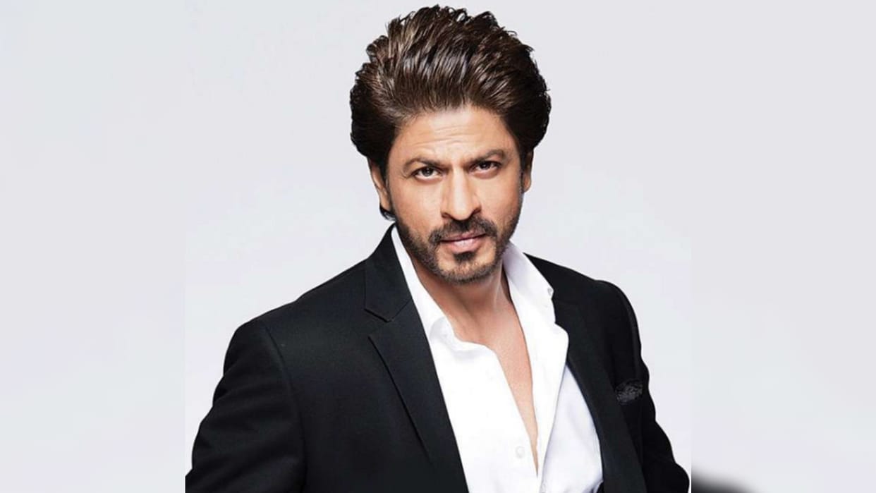 Shahrukh Khan Mumbai Airport Controversy Expensive Watches Fine of Rs 7 lakh Charged