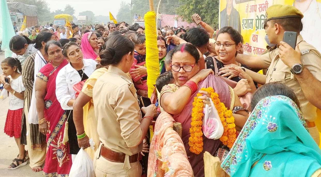Khatu Naresh's cheers echoed in the procession
