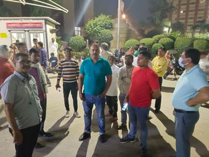 Class 6 student dies due to hit by bullet in varanasi parents stunned by death of only son