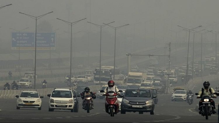 Pollution continues to wreak havoc in Delhi